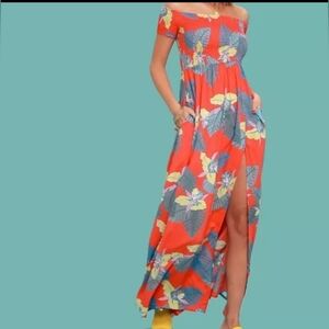 Lulu's Floral Off-Shoulder Maxi Dress - Size S